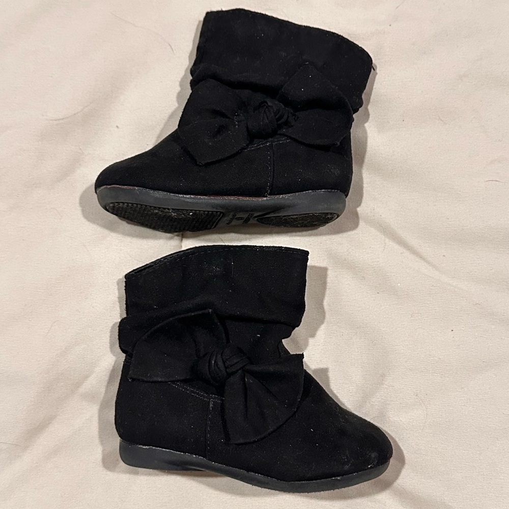 Black Baby Booties with Bow